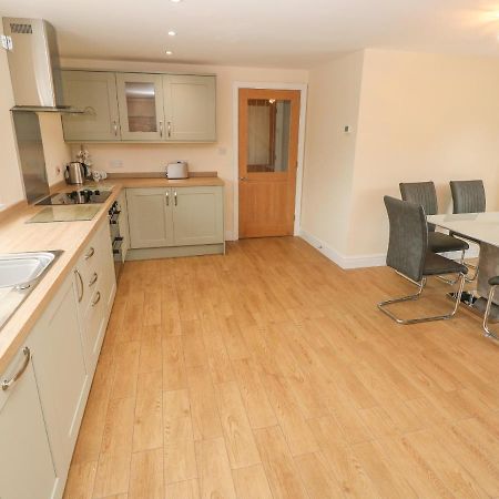 Woodpecker Barn Villa Pontyclun Екстериор снимка