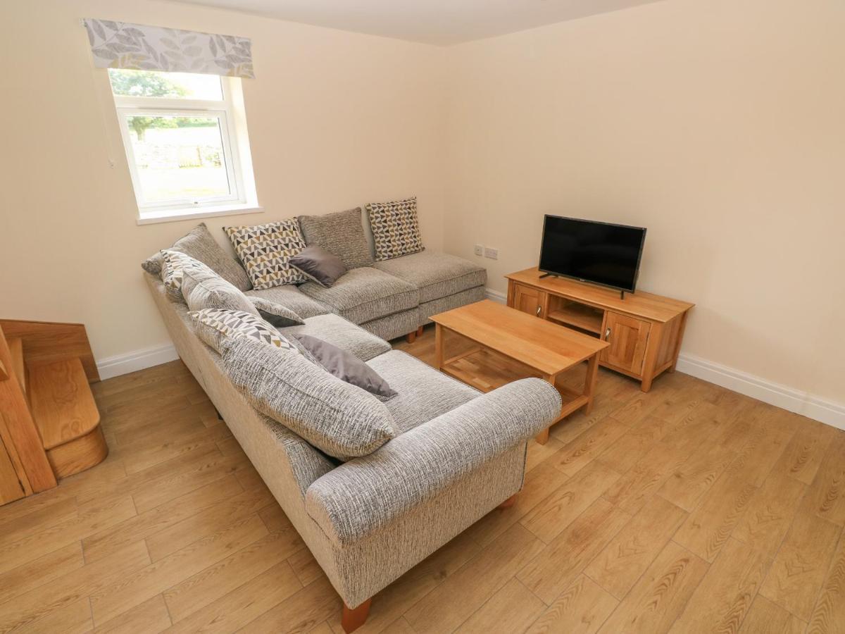 Woodpecker Barn Villa Pontyclun Екстериор снимка